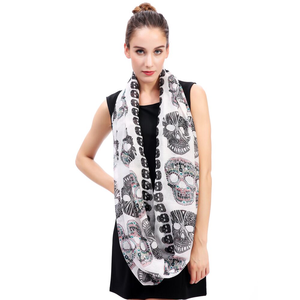 Foulard-Tete-de-Mort-Bardor-a