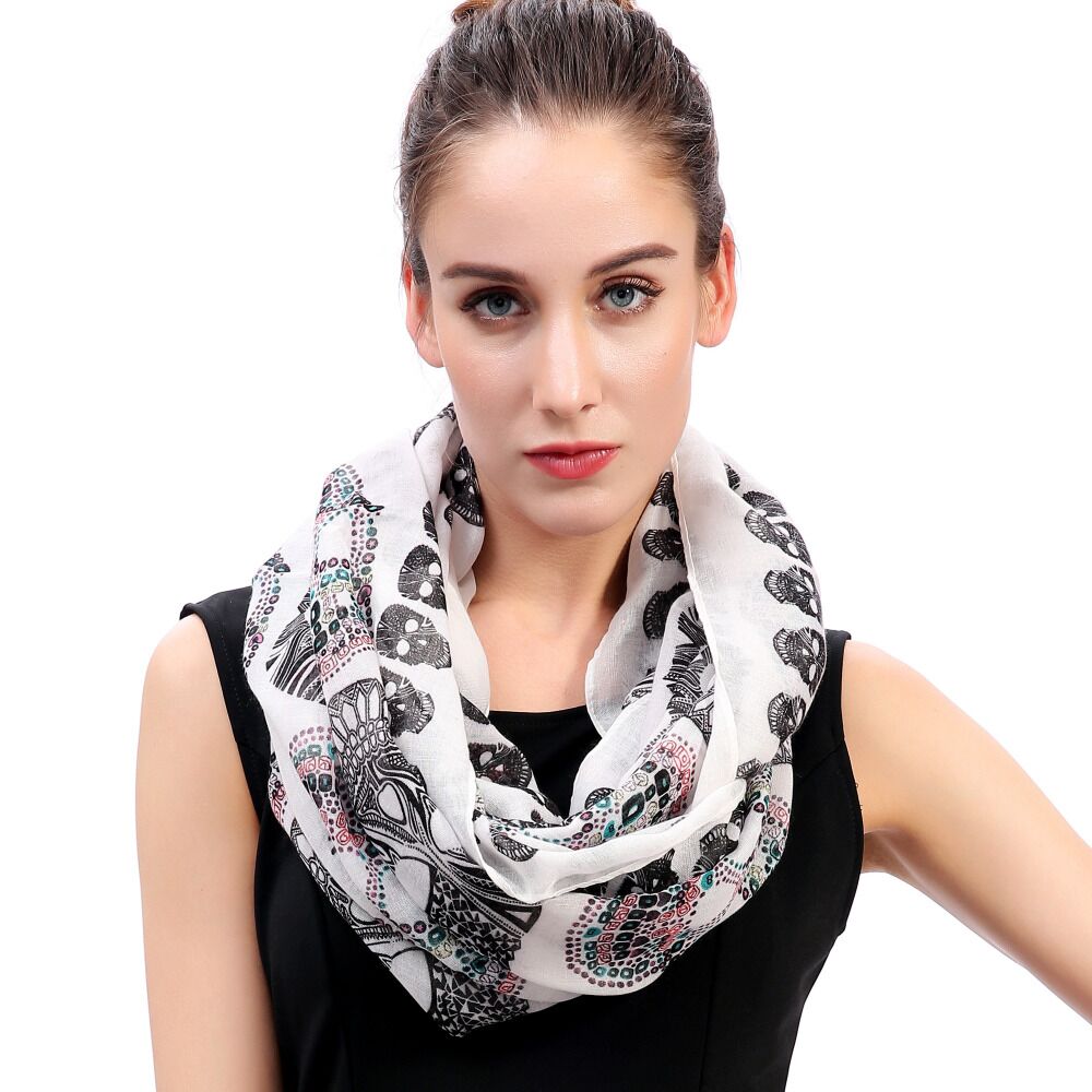 Foulard-Tete-de-Mort-Bardor