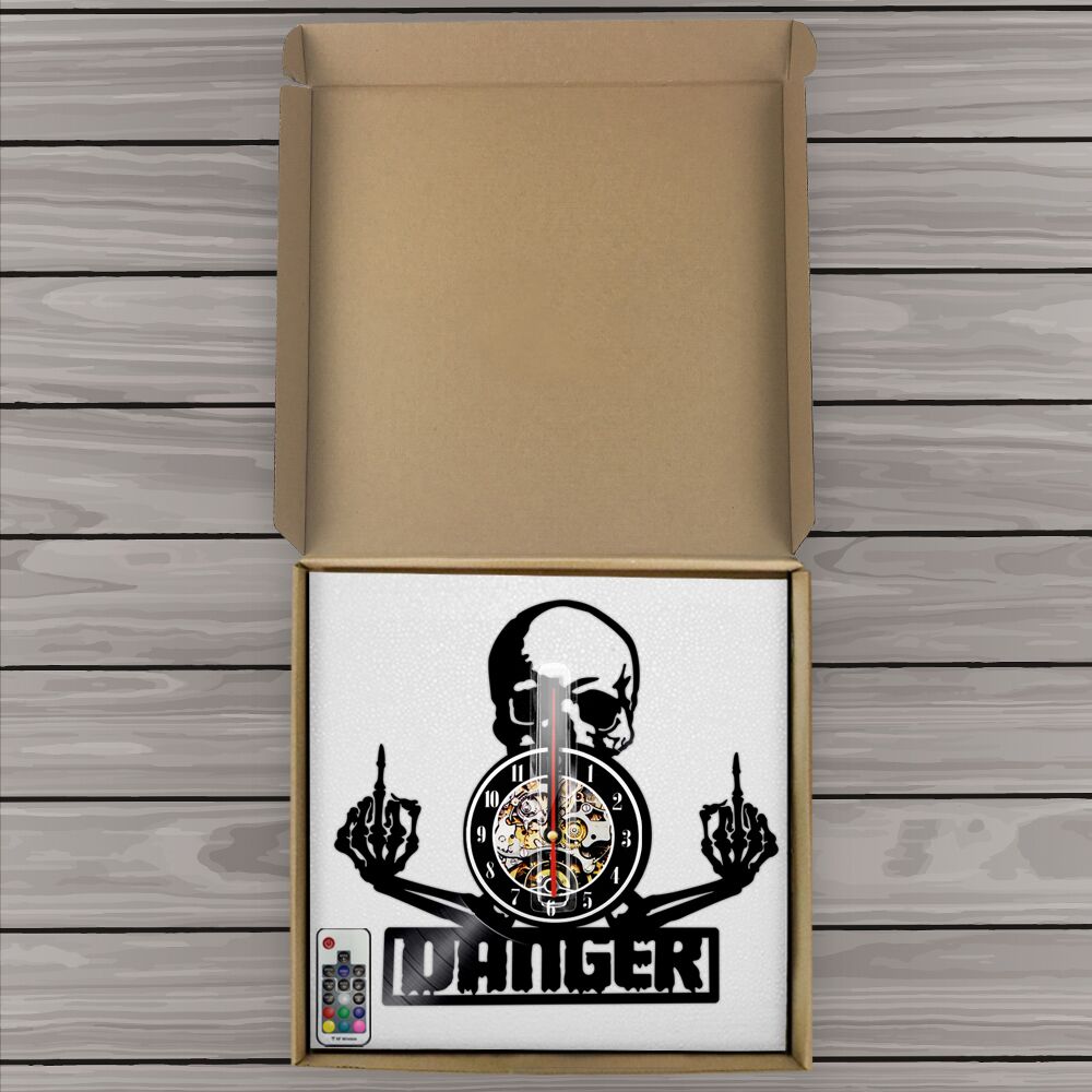 Pendule-Tete-de-Mort-Larrara-c