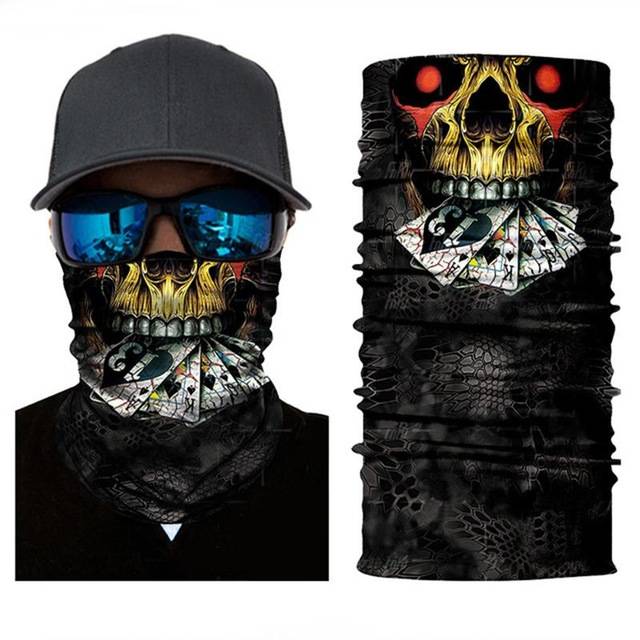 Tour-de-Cou-Tete-de-Mort-Mala