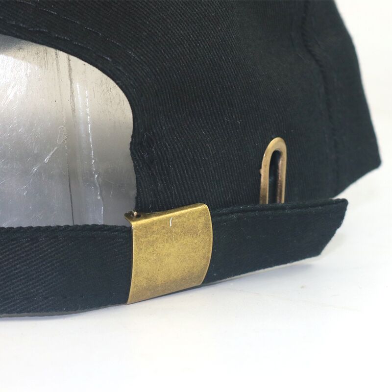 Casquette-Tete-de-Mort-Julene-d